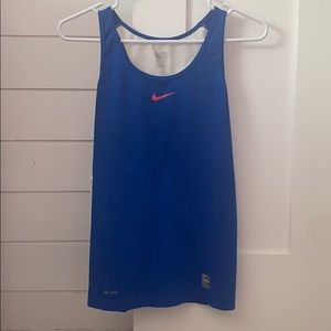 Women’s Nike Pro racerback workout tank top